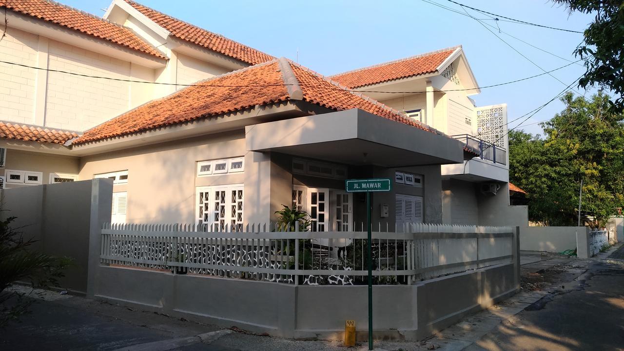 Roemah Kesambi Hotel Cirebon Exterior foto